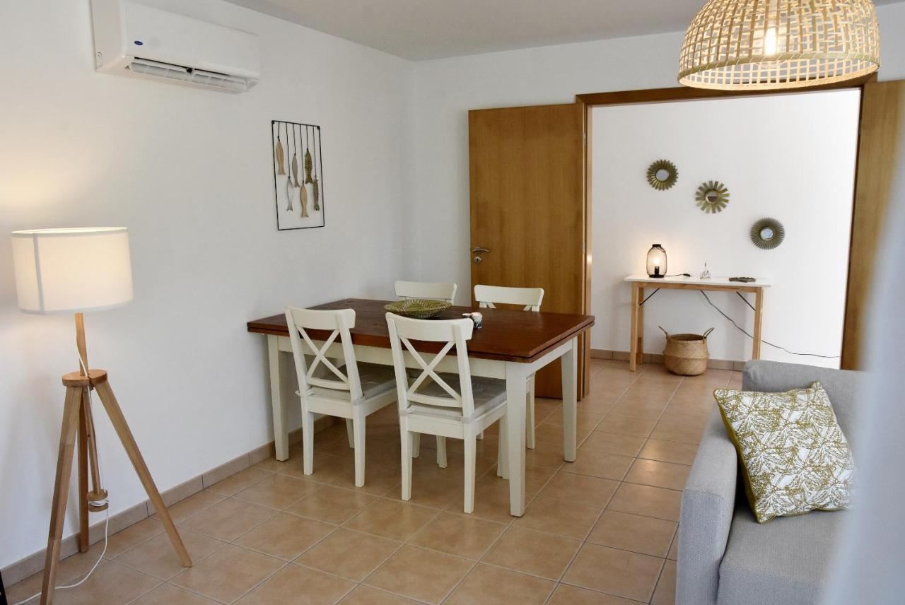 Doce Mar Apartment กาบานัส เด ตาวีรา ภายนอก รูปภาพ